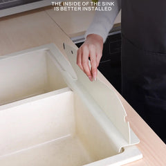 Cute Bear-Shaped Splash Guard